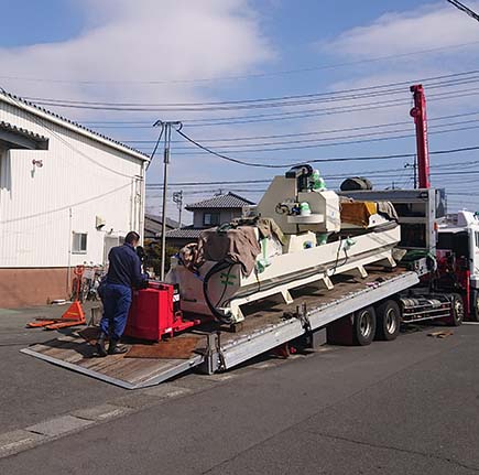 サワイリエンジニアリング製　NC長尺加工機実績